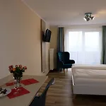 Hotel Zum Weissen Lamm Rothenberg
