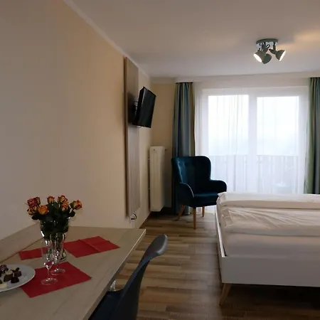 Hotel Zum Weissen Lamm Rothenberg