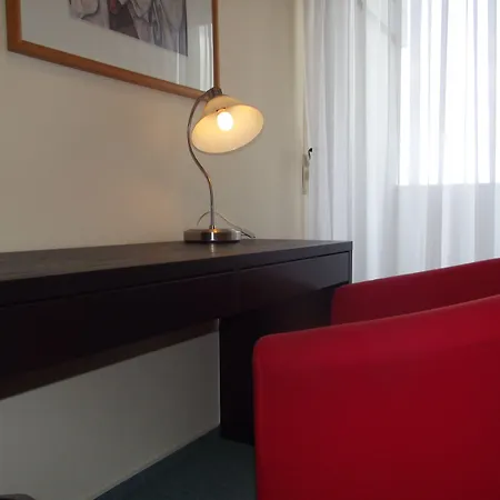 Zum Weissen Lamm Hotel 3*