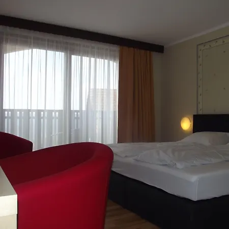 Zum Weissen Lamm Hotel 3*