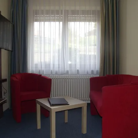 Hotel Zum Weissen Lamm 3*