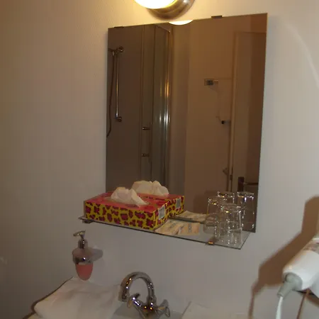 Hotel Zum Weissen Lamm 3*