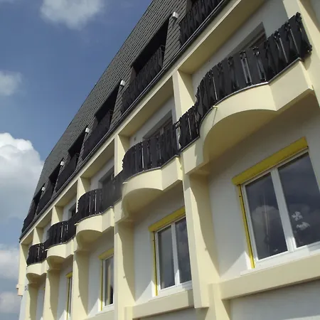 Zum Weissen Lamm Hotel