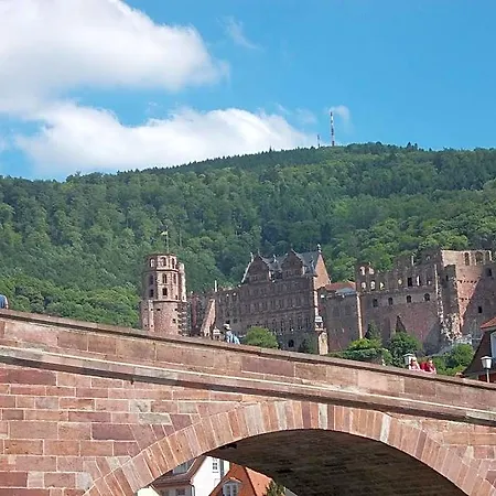 호텔 Zum Weissen Lamm 3*