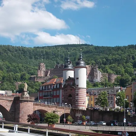 Zum Weissen Lamm Hotel 3*