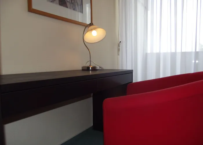 Zum Weissen Lamm Hotel 3*