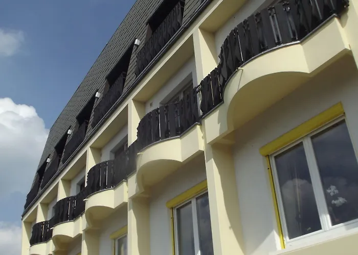 Zum Weissen Lamm Hotel